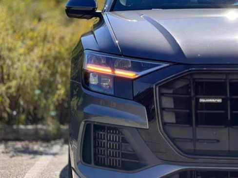 Used 2021 Audi Q8 Premium w/ Black Optic Package image 3