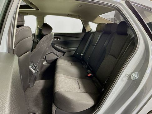 Used 2025 Honda Accord SE image 28