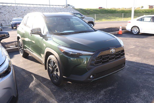 New 2026 Toyota Corolla Cross XLE w/ Convenience Package AWD/4WD image 4