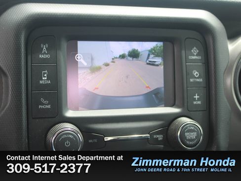 Used 2021 Jeep Gladiator Sport w/ Trailer Tow Package AWD/4WD image 21
