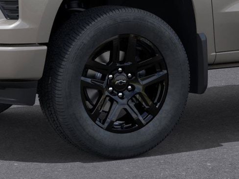 New 2026 Chevrolet Silverado 1500 Custom w/ LPO, Dark Essentials Package image 9