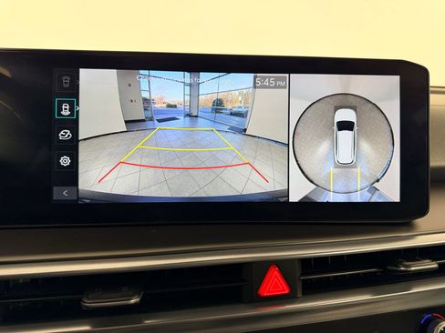 Used 2025 Kia Sorento SX Prestige image 25