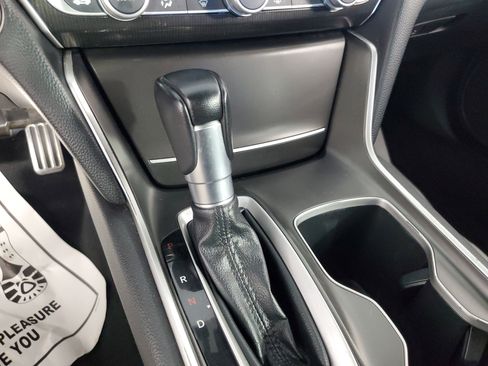 Used 2020 Honda Accord Sport image 18