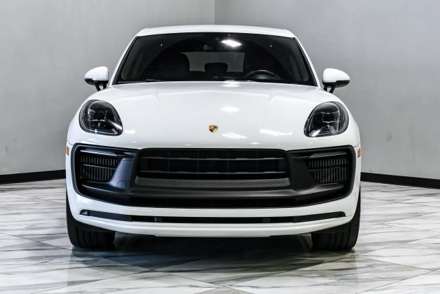 Used 2022 Porsche Macan GTS AWD/4WD image 8
