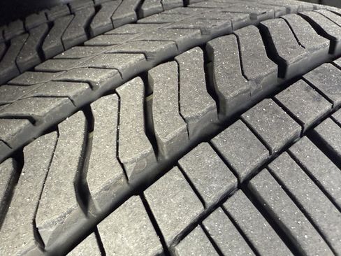 Used 2026 Cadillac Escalade V w/ LPO, ONYX Package image 47