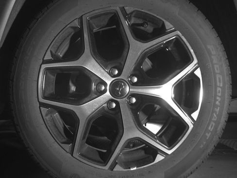 Used 2025 Jeep Compass Limited image 14