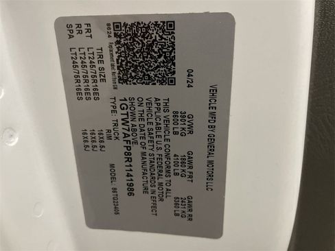 Used 2024 GMC Savana 2500 w/ Driver Convenience Package image 24