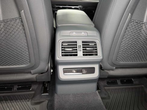 Used 2026 Audi Q5 Premium Plus AWD/4WD image 21