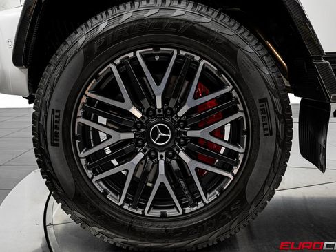 Used 2024 Mercedes-Benz G 63 AMG Squared image 25