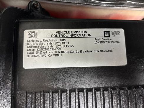 Used 2019 GMC Yukon SLT w/ Premium Edition image 49