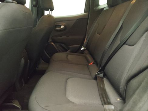 Used 2020 Jeep Renegade Sport w/ Sport Appearance Group FWD image 18