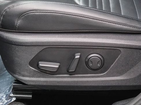 Used 2023 Kia Sportage SX FWD image 29