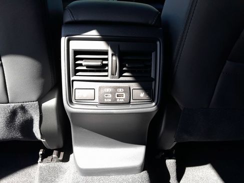 New 2026 Subaru Outback Limited AWD/4WD image 29