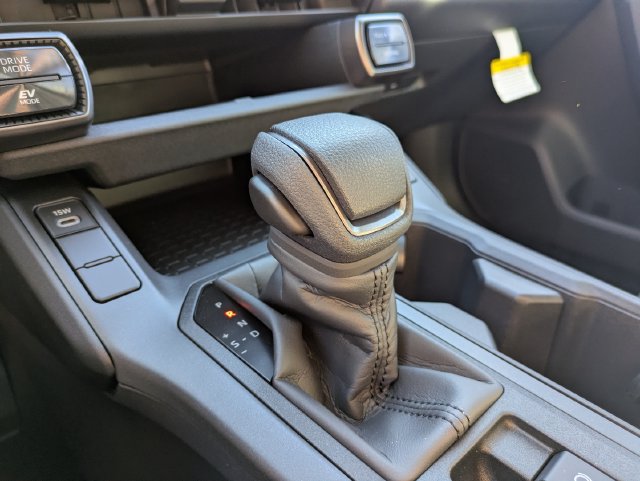 New 2026 Toyota RAV4 LE AWD/4WD image 27