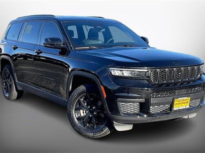 Used 2024 Jeep Grand Cherokee L Laredo