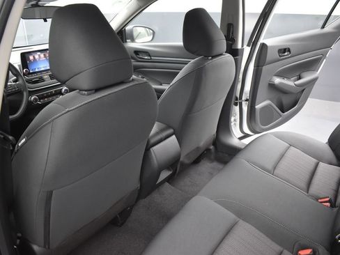 Used 2025 Nissan Altima 2.5 S image 14