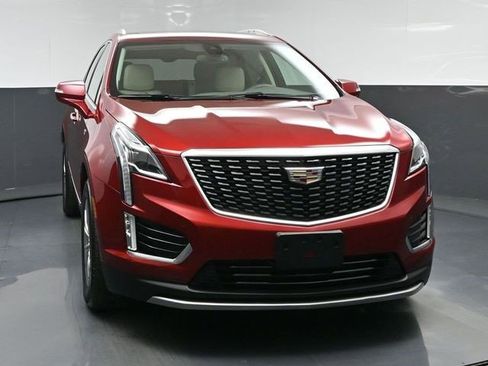 Certified 2023 Cadillac XT5 Premium Luxury AWD/4WD image 1