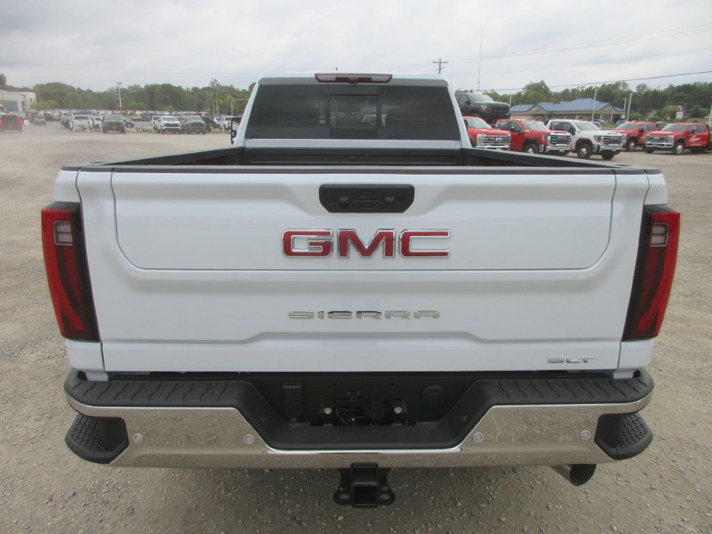 New 2026 GMC Sierra 3500 SLT w/ SLT Premium Package AWD/4WD image 6