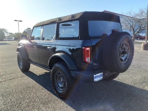 New 2024 Ford Bronco Black Diamond image 7