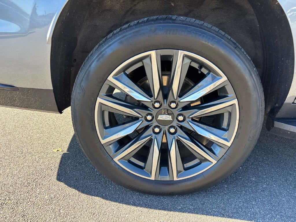 Used 2021 Cadillac Escalade Sport AWD/4WD image 32
