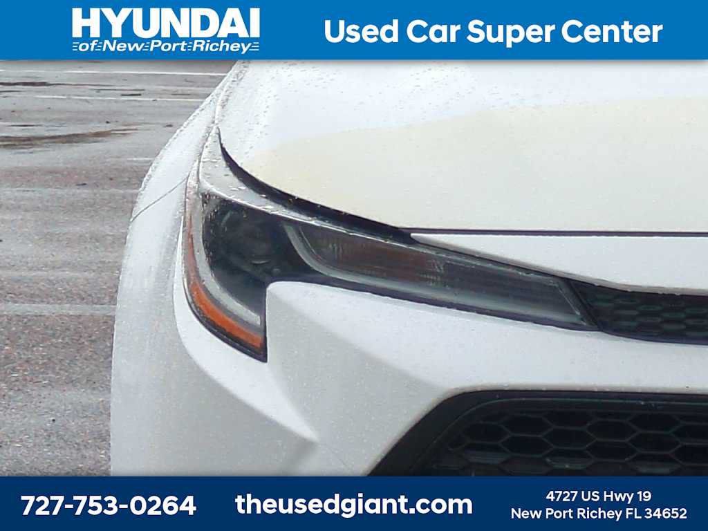 Used 2020 Toyota Corolla LE w/ LE Premium Package FWD image 9