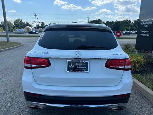 Used 2018 Mercedes-Benz GLC 300 4MATIC image 4