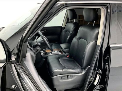 Used 2022 Nissan Armada SL image 32