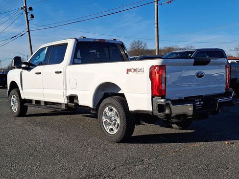 New 2026 Ford F250 XLT w/ FX4 Off-Road Package image 4