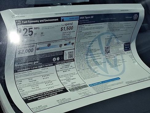 Certified 2026 Volkswagen Tiguan SE AWD/4WD image 7