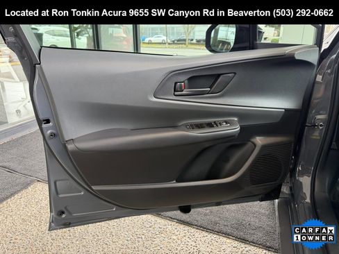 Used 2023 Toyota Prius LE image 11