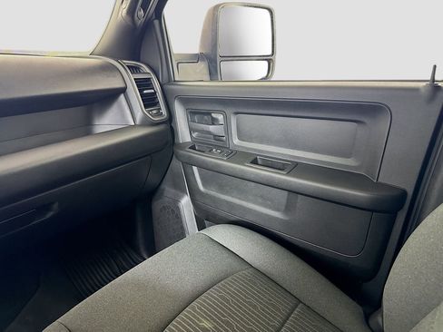 Used 2024 RAM 2500 Tradesman w/ Snow Chief Group image 19