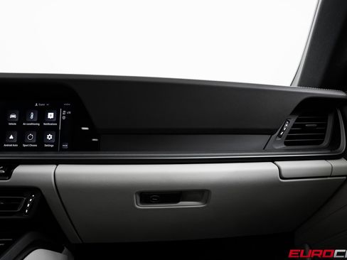 Used 2024 Porsche 911 Carrera 4S image 31