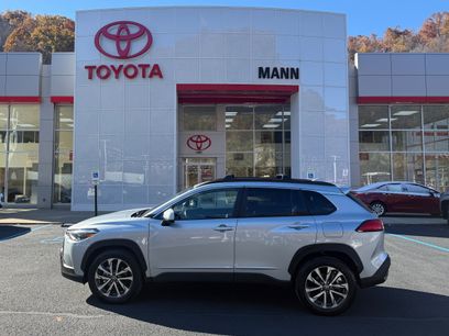 Used 2023 Toyota Corolla Cross XLE