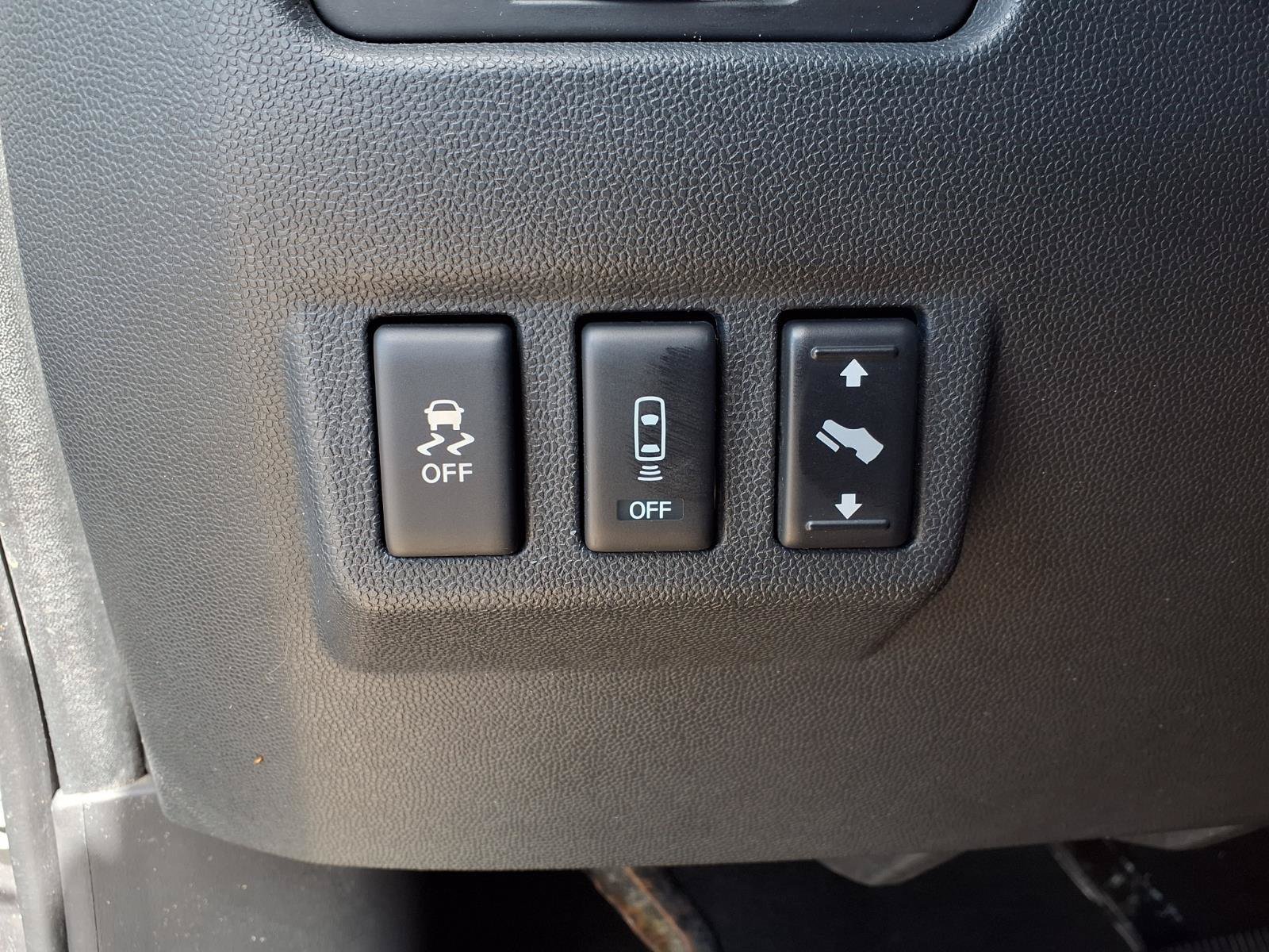 Used 2013 Nissan Titan PRO-4X w/ Pro-4x Premium Utility Pkg AWD/4WD image 24