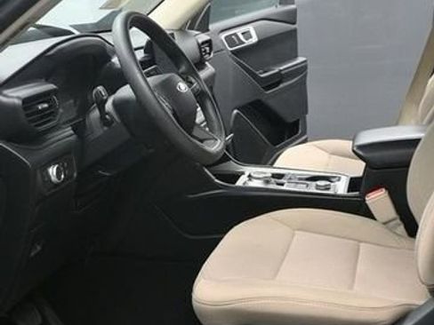 Used 2021 Ford Explorer 4WD image 20