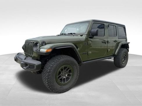 Used 2023 Jeep Wrangler Unlimited Rubicon w/ Xtreme 35 Tire Package AWD/4WD image 6