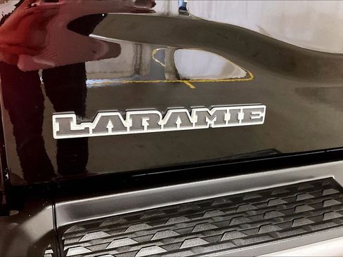 Used 2020 RAM 2500 Laramie image 25