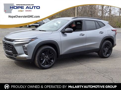 New 2026 Chevrolet Trax ACTIV image 1