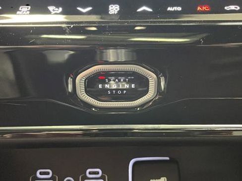 New 2026 Jeep Grand Cherokee L Limited AWD/4WD image 38