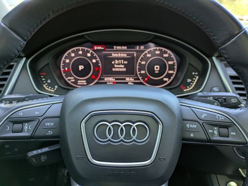 Used 2020 Audi Q5 2.0T Premium Plus w/ Premium Plus Package image 24