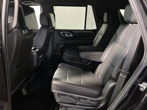 Used 2021 Chevrolet Tahoe RST w/ Luxury Package AWD/4WD image 23