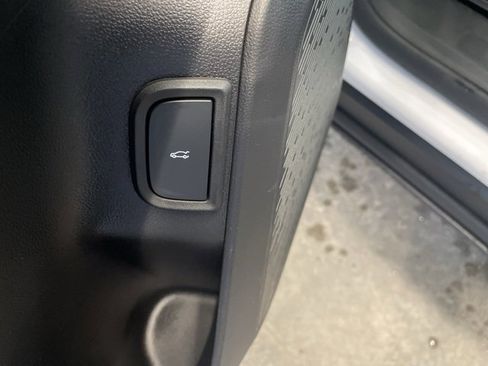 New 2026 GMC Terrain AT4 w/ Technology Package II image 15