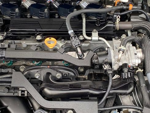 Used 2023 Toyota Corolla LE image 18