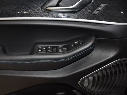 New 2025 Jeep Grand Cherokee Trailhawk w/ Advanced Protech Group II image 27