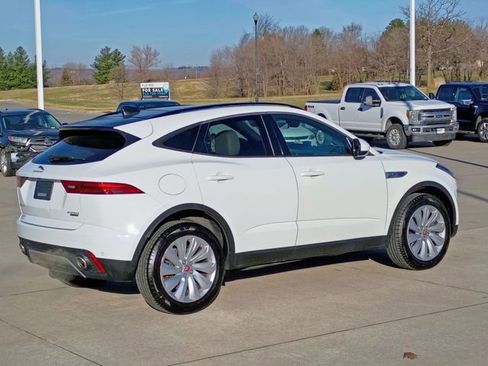Used 2020 Jaguar E-PACE SE image 14