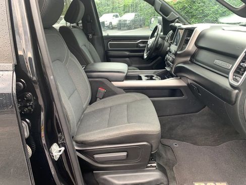 Used 2020 RAM 1500 Big Horn AWD/4WD image 30