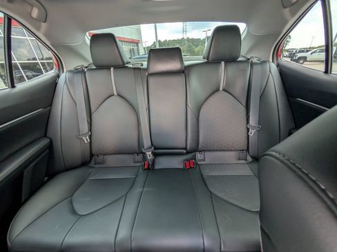 Used 2024 Toyota Camry XSE FWD image 13
