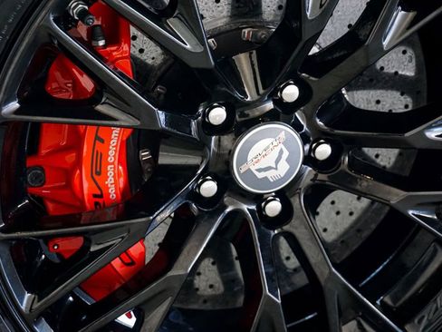 Used 2019 Chevrolet Corvette Z06 w/ Z07 Performance Package image 52