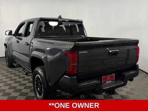 Used 2026 Toyota Tacoma SR image 6