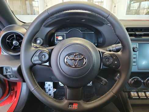 New 2026 Toyota GR86 Premium image 11